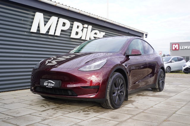Tesla Model Y  Long Range RWD