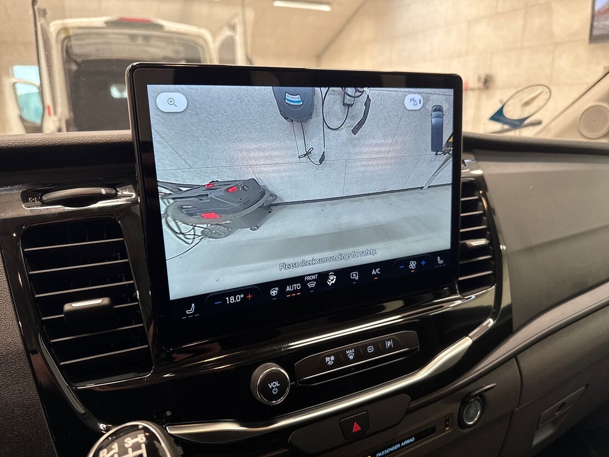 Ford Transit 350 L4 Chassis EcoBlue Db.Kab Trend H1 RWD billede 14