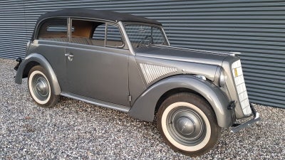 Opel Olympia 1,3 Cabriolet Benzin modelår 1936 km 123456, 1936 Opel Adam Olympia 1,3 Cabriolet som e
