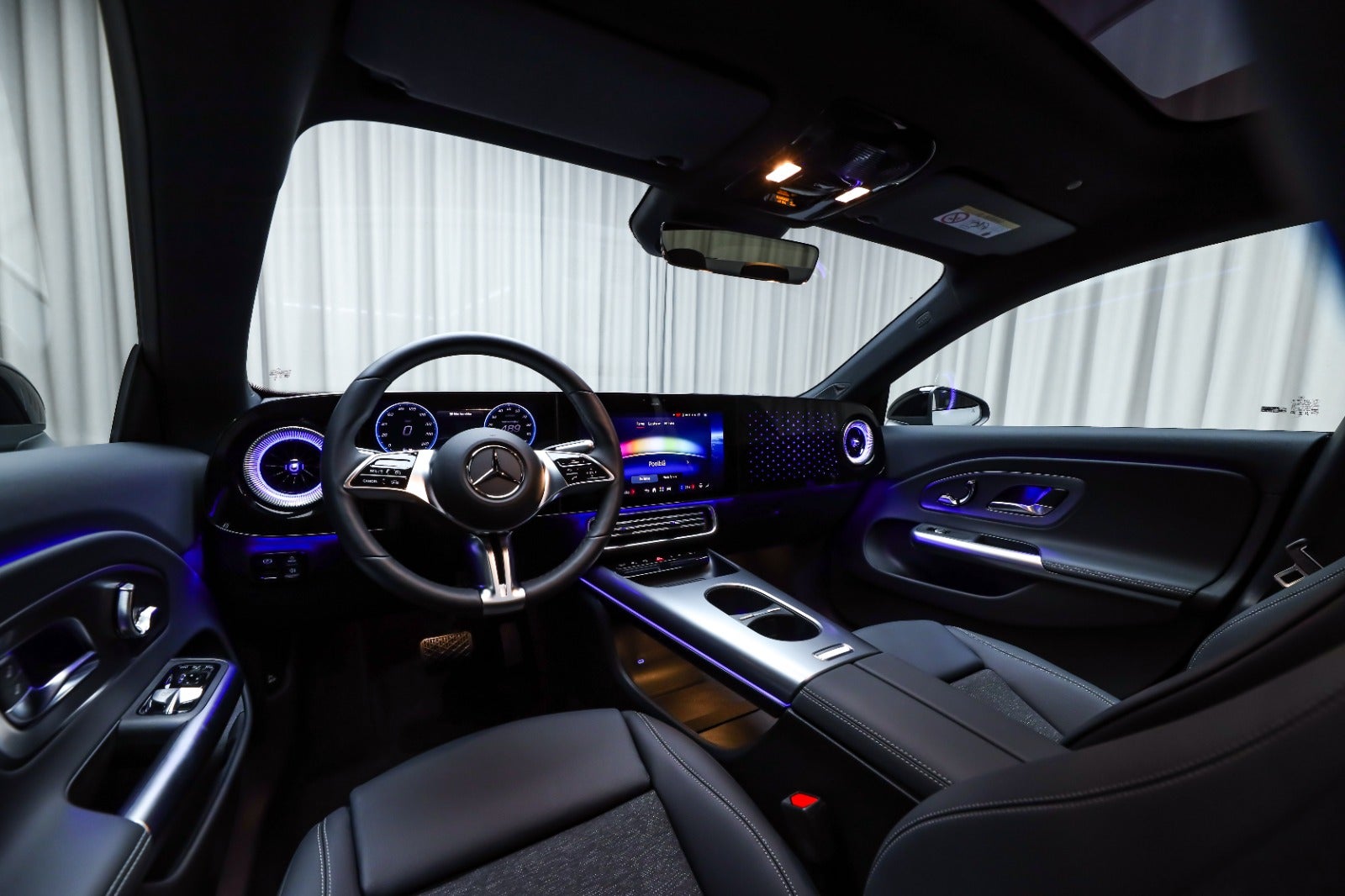 Mercedes-Benz CLA 250+ (4/8)