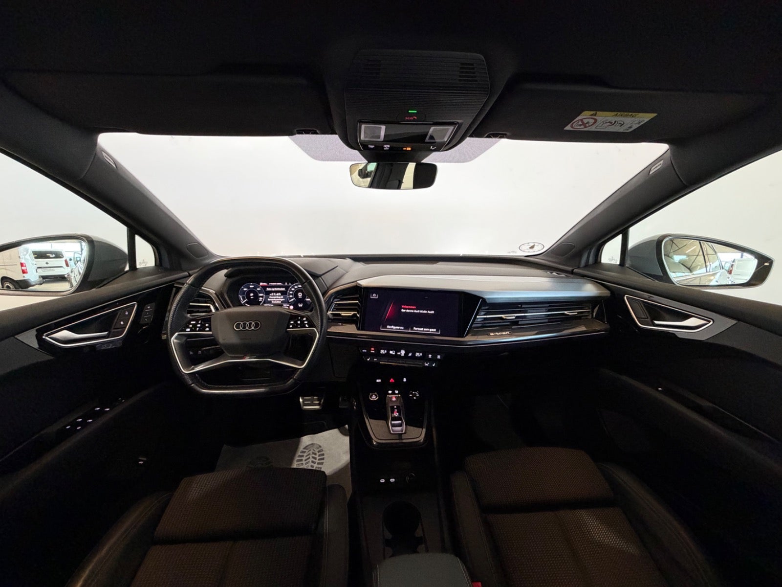 Audi Q4 e-tron S-line