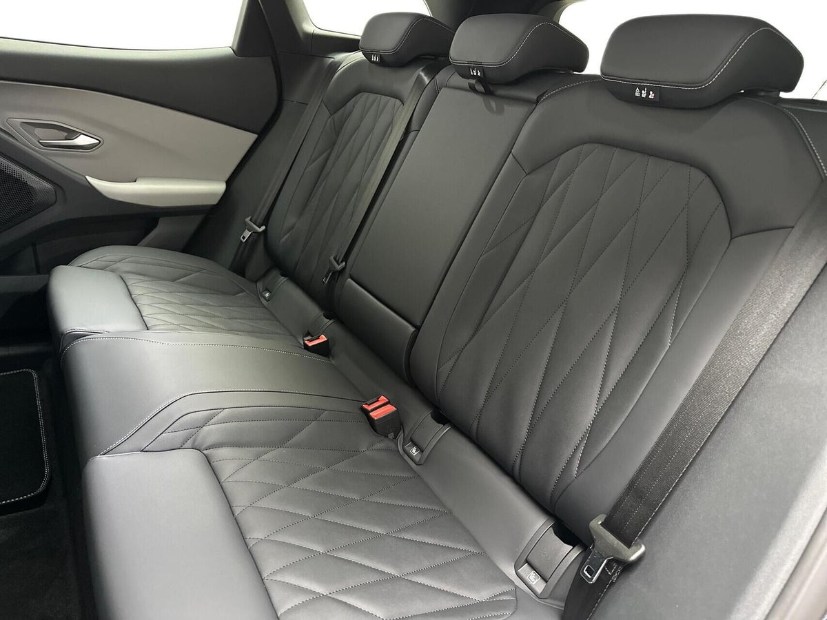 Ford Explorer Premium Extended Range billede 12