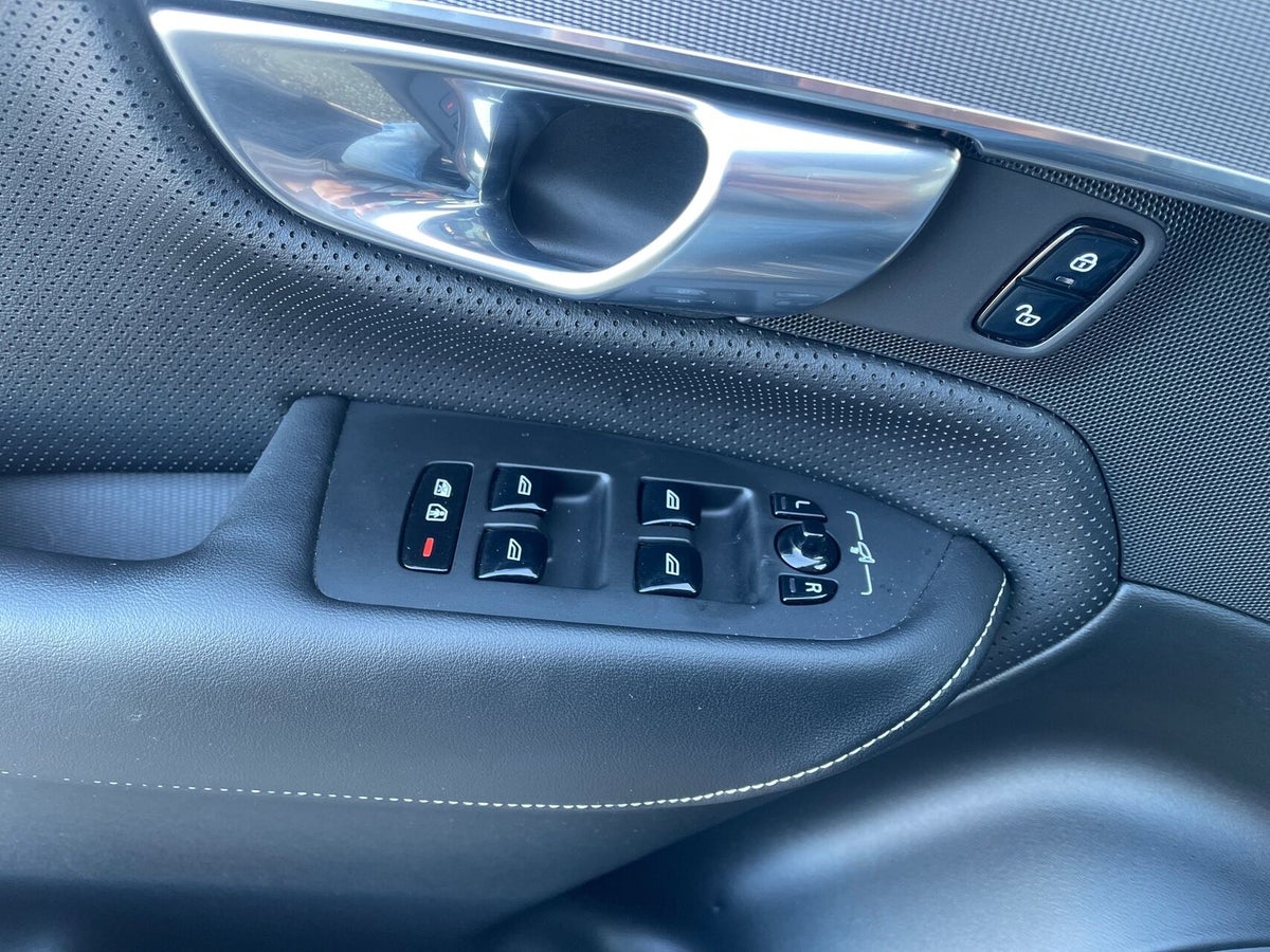 Volvo XC90 T8 ReCharge Ultimate Dark aut. AWD 7prs billede 17