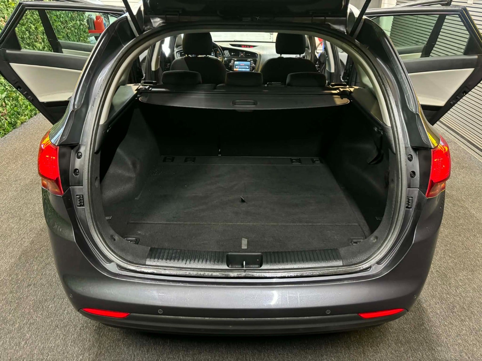 Billede af Kia Ceed 1,6 CRDi 128 Platinium Edition SW