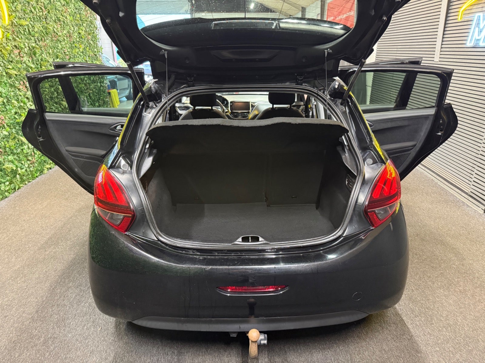 Billede af Peugeot 208 1,2 e-THP 110 Active