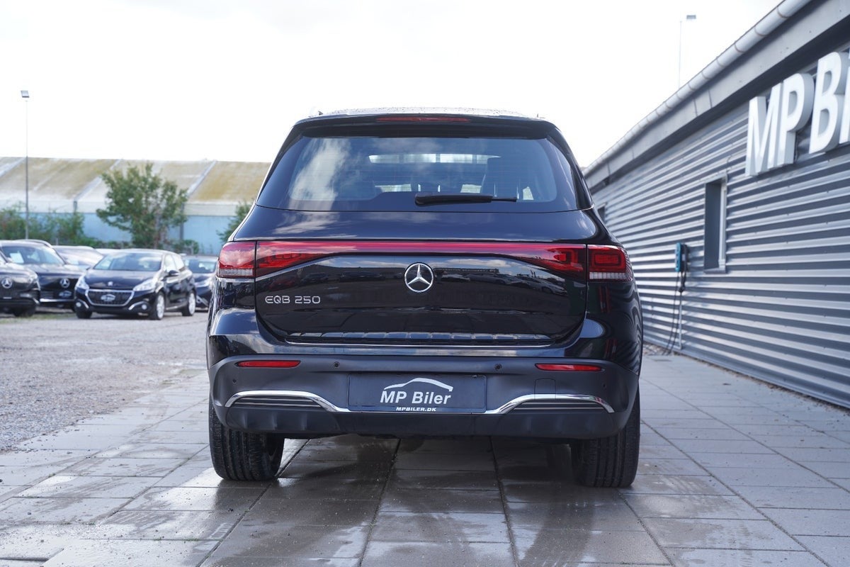 Billede af Mercedes EQB250  AMG Line