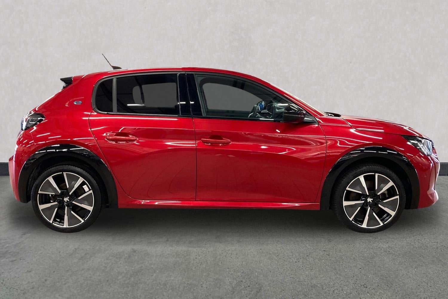 Billede af Peugeot e-208 50 GT Prime+