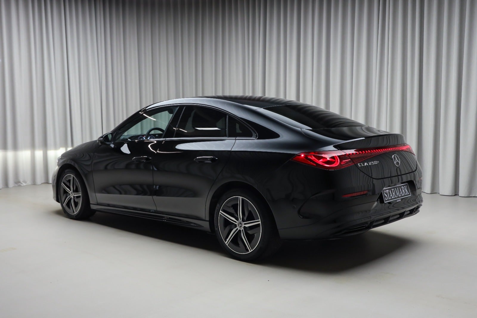 Mercedes-Benz CLA 250+ (3/8)