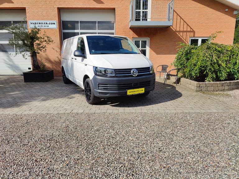 VW Transporter TDi 150 Kassevogn DSG lang