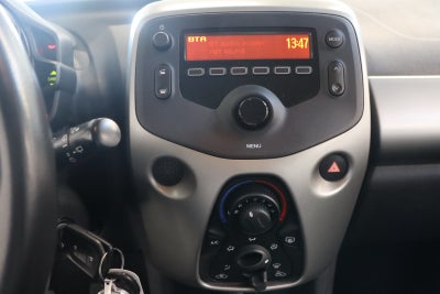 Toyota Aygo VVT-i x-play