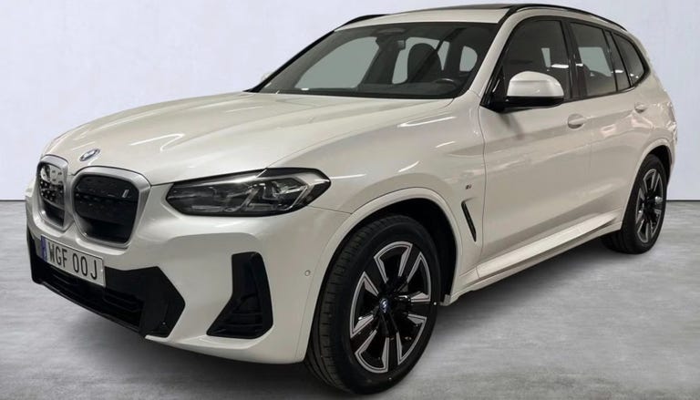 BMW iX3 Charged M-Sport