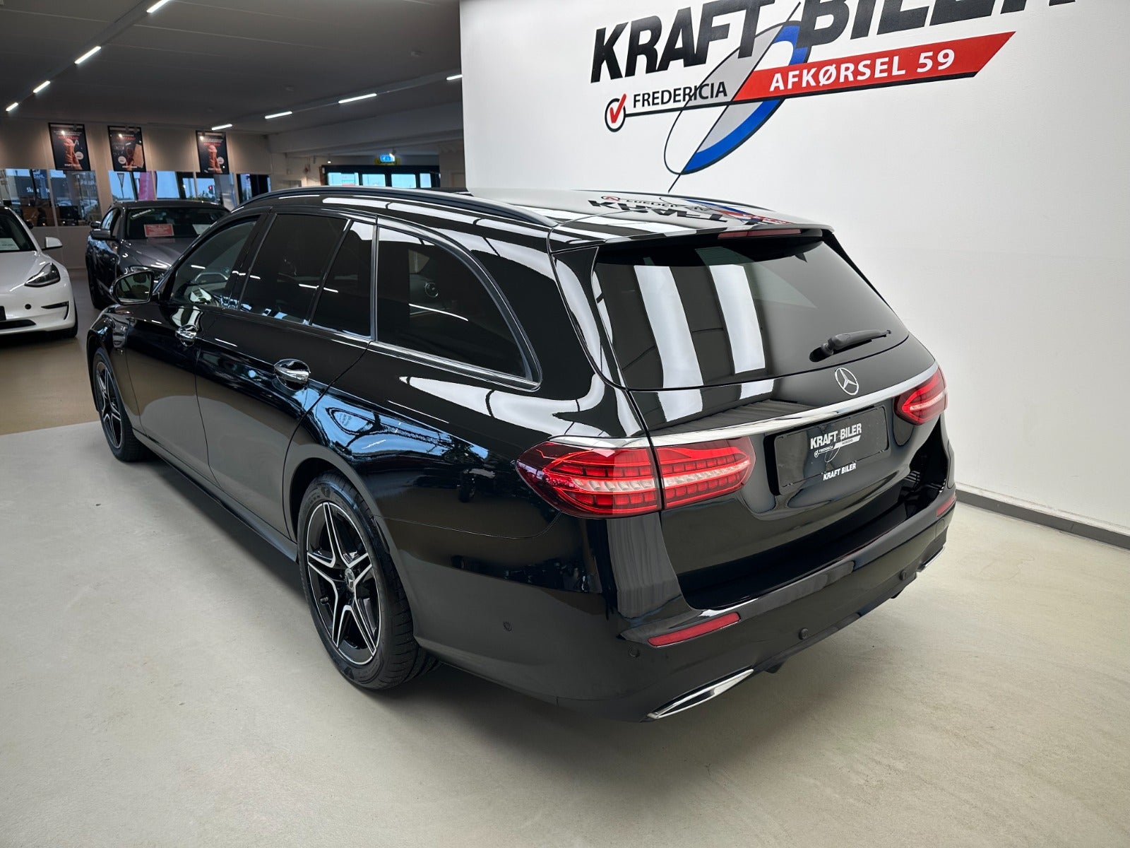 Billede af Mercedes E300 de 2,0 AMG Line stc. aut.