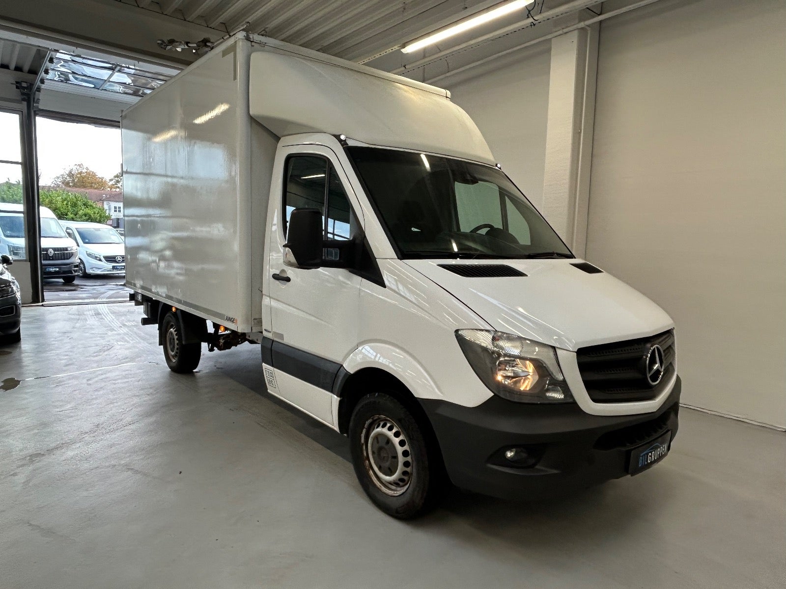 Billede af Mercedes Sprinter 316 2,2 CDi R2 Alukasse m/lift