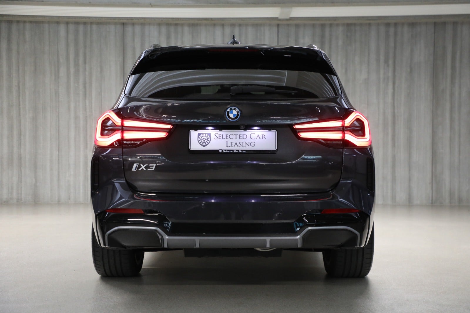 BMW iX3 Charged Plus M-Sport