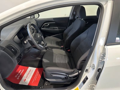 Kia Rio CVVT Active