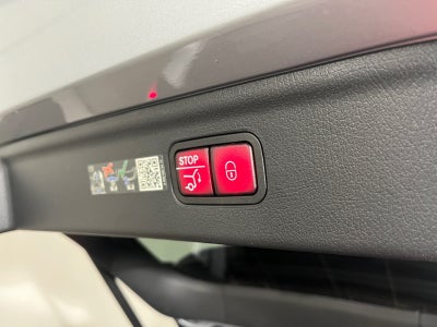 Mercedes EQE300 SUV Electric Art Van