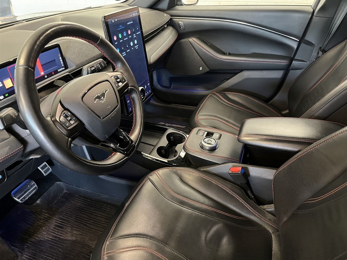 Ford Mustang Mach-E Extended Range AWD billede 4