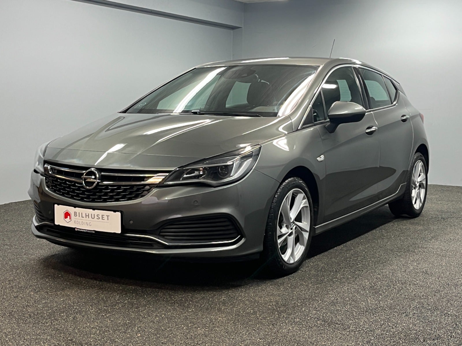 Opel Astra 1,0 T 105 Dynamic