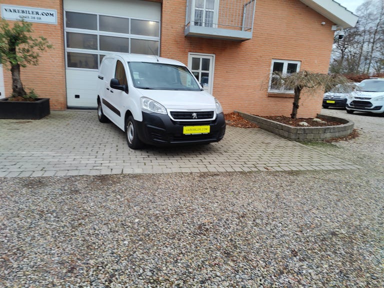 Peugeot Partner BlueHDi 100 L1 Flex Van