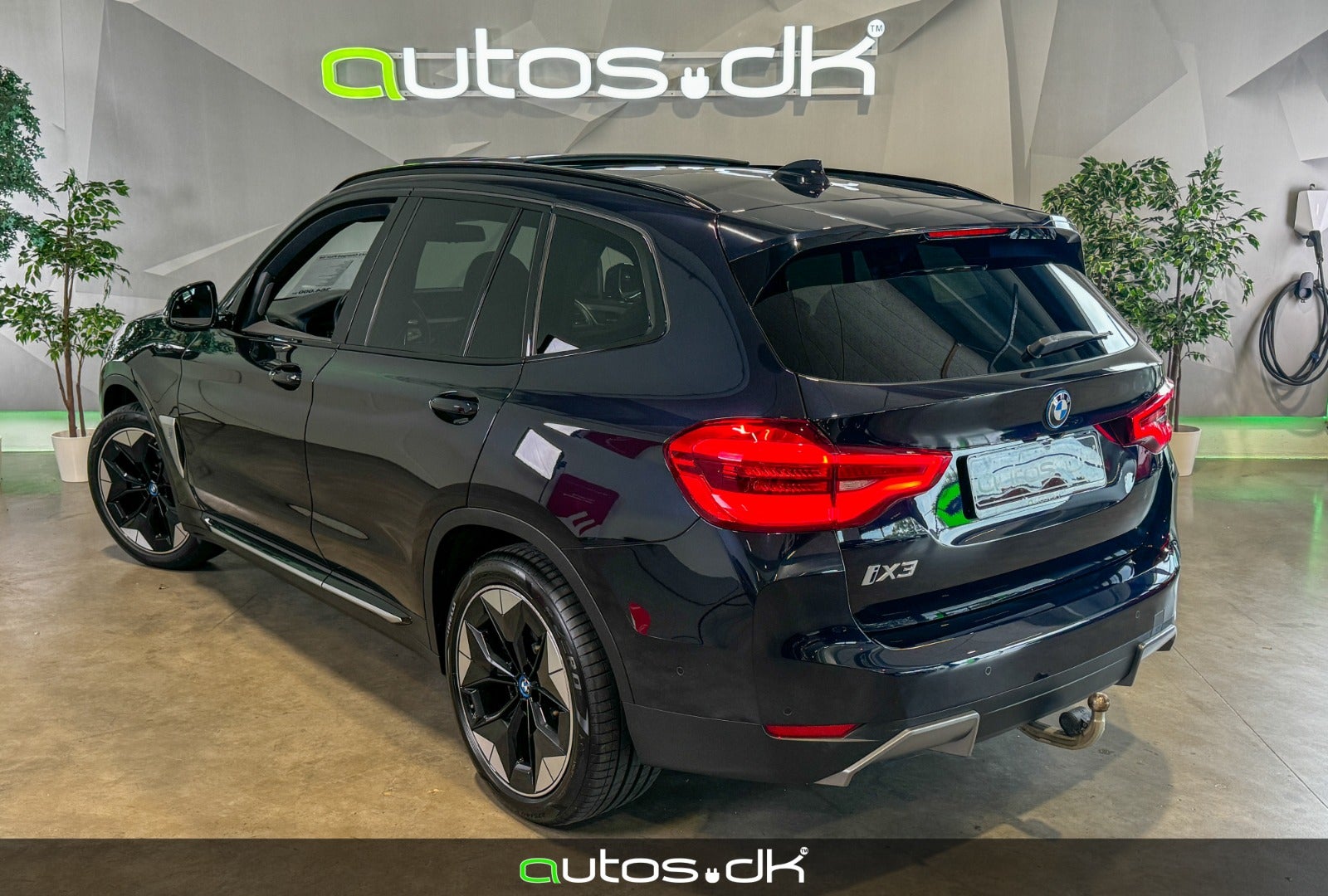 BMW iX3 2021