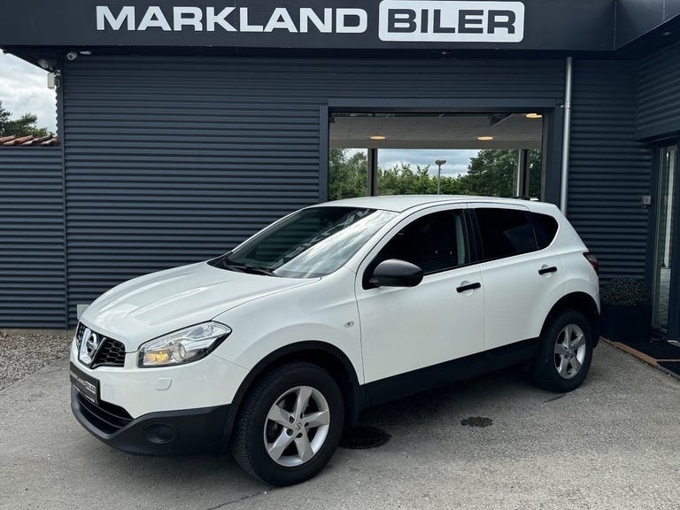 Nissan Qashqai Visia CVT