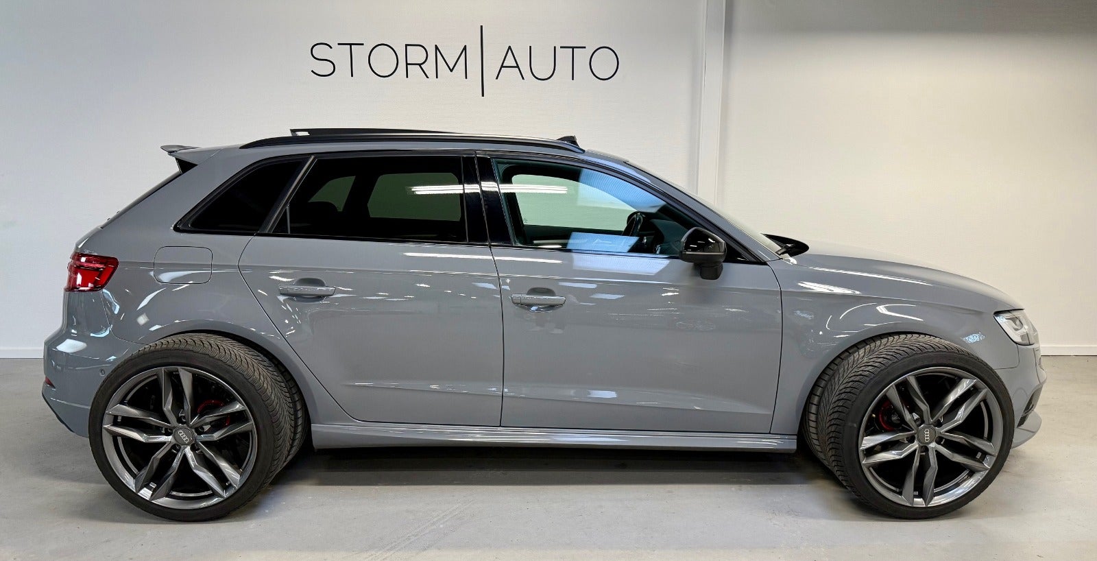 Audi S3 TFSi Sportback quattro S-tr.