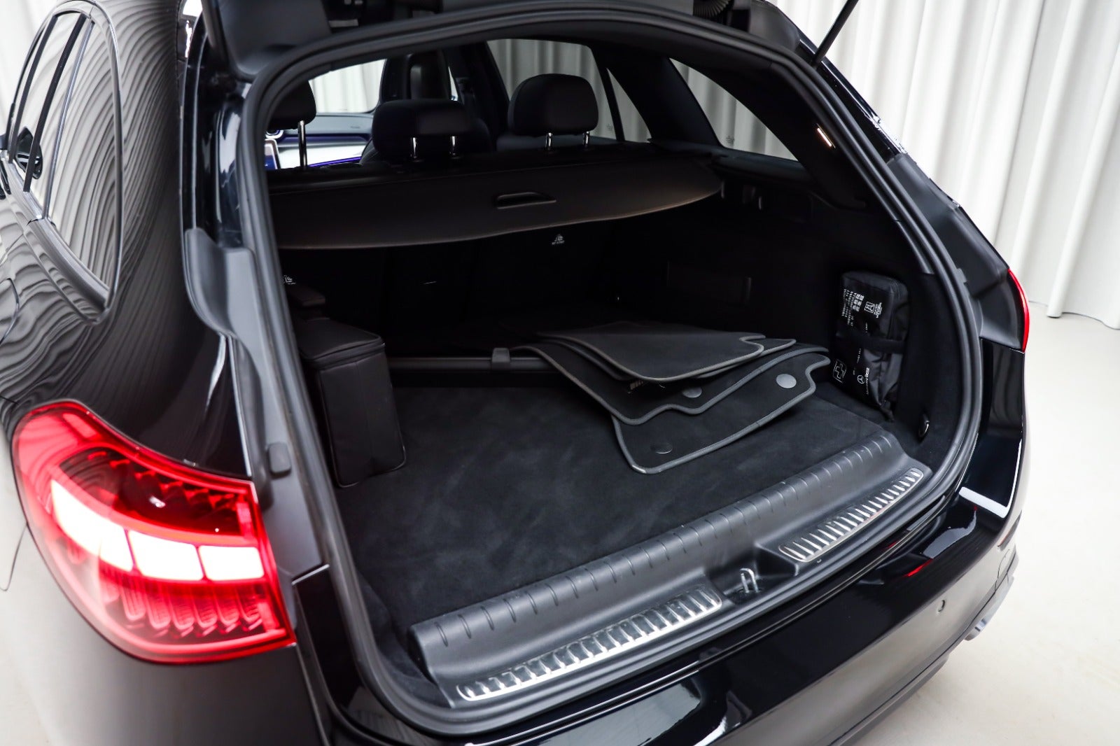 Mercedes-Benz C 300 e