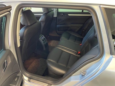 Skoda Superb TDi 140 Elegance Combi