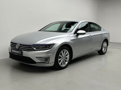 VW Passat GTE DSG