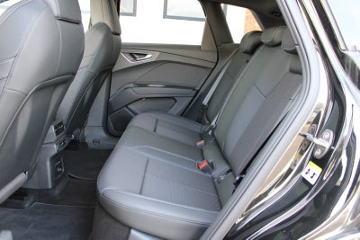 Audi Q4 e-tron S-line