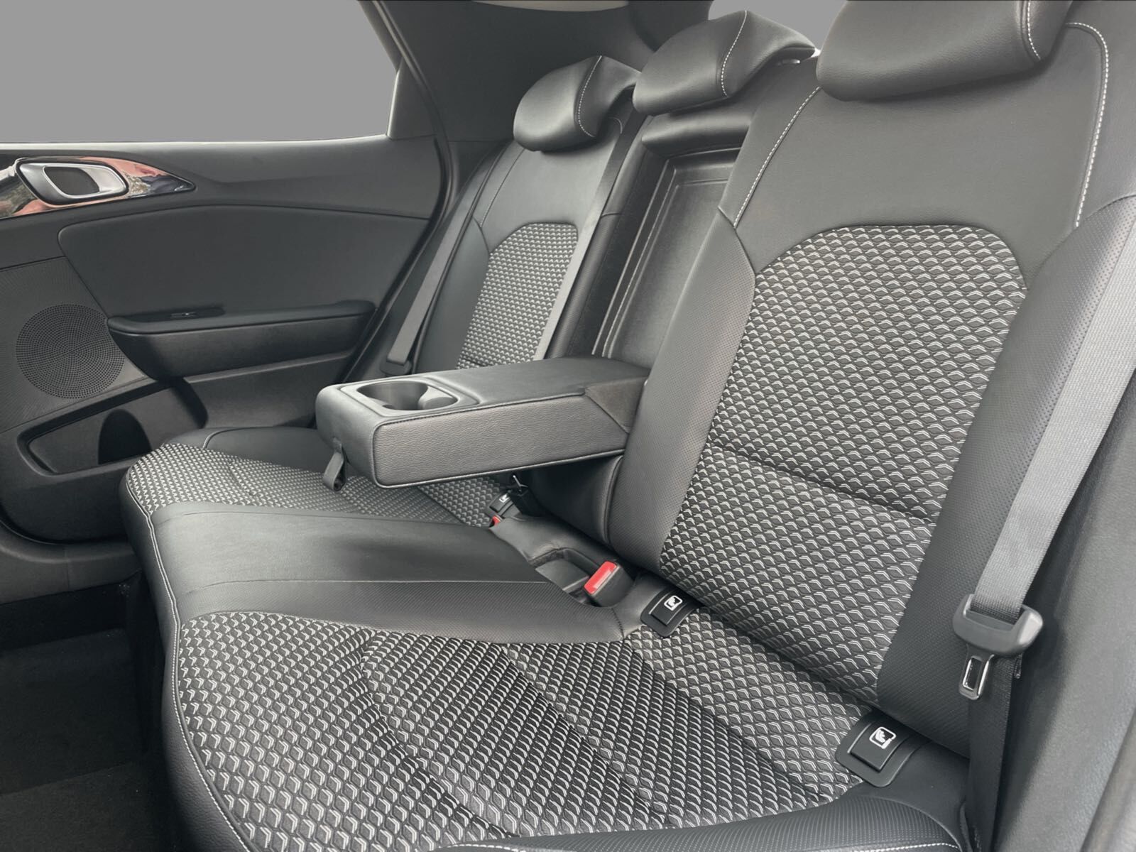 Kia XCeed PHEV Upgrade DCT