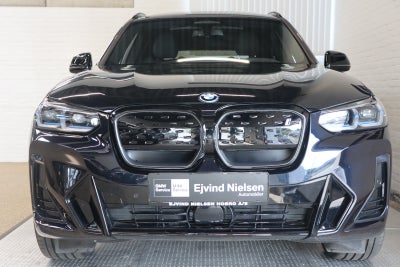 BMW iX3 Charged M-Sport