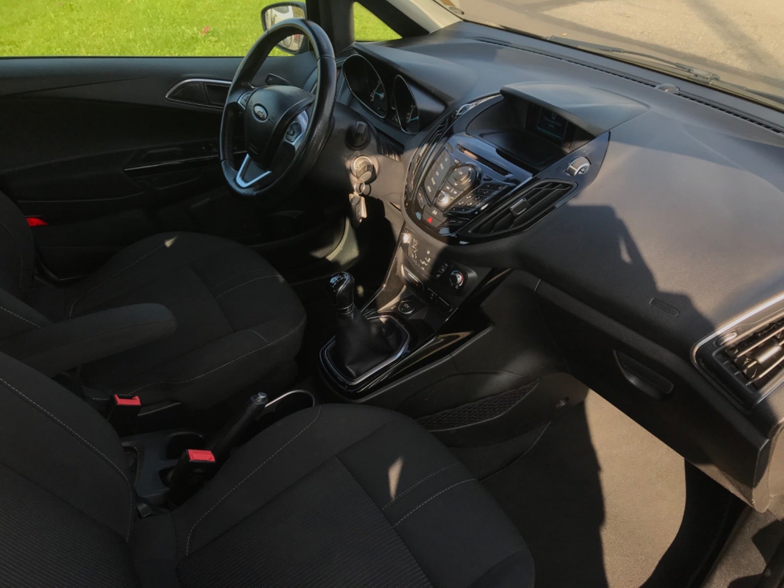 Ford B-MAX SCTi 100 Titanium