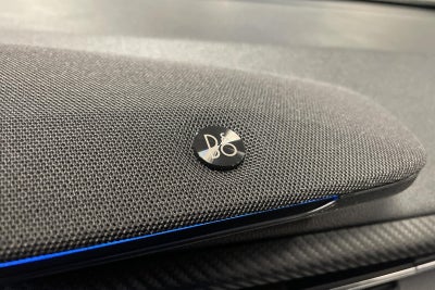 Ford Explorer Premium Extended Range