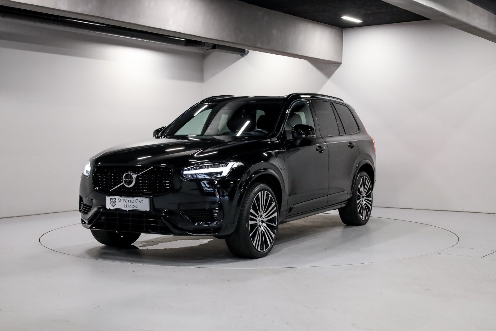 Volvo XC90 2,0 T8 ReCharge R-Design aut. AWD 7prs