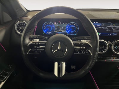 Mercedes EQB300 AMG Line 4Matic Van