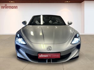 MG Cyberster Trophy Long Range