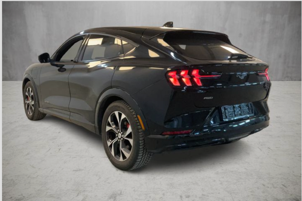 Billede af Ford Mustang Mach-E 70 Premium Standard Range AWD