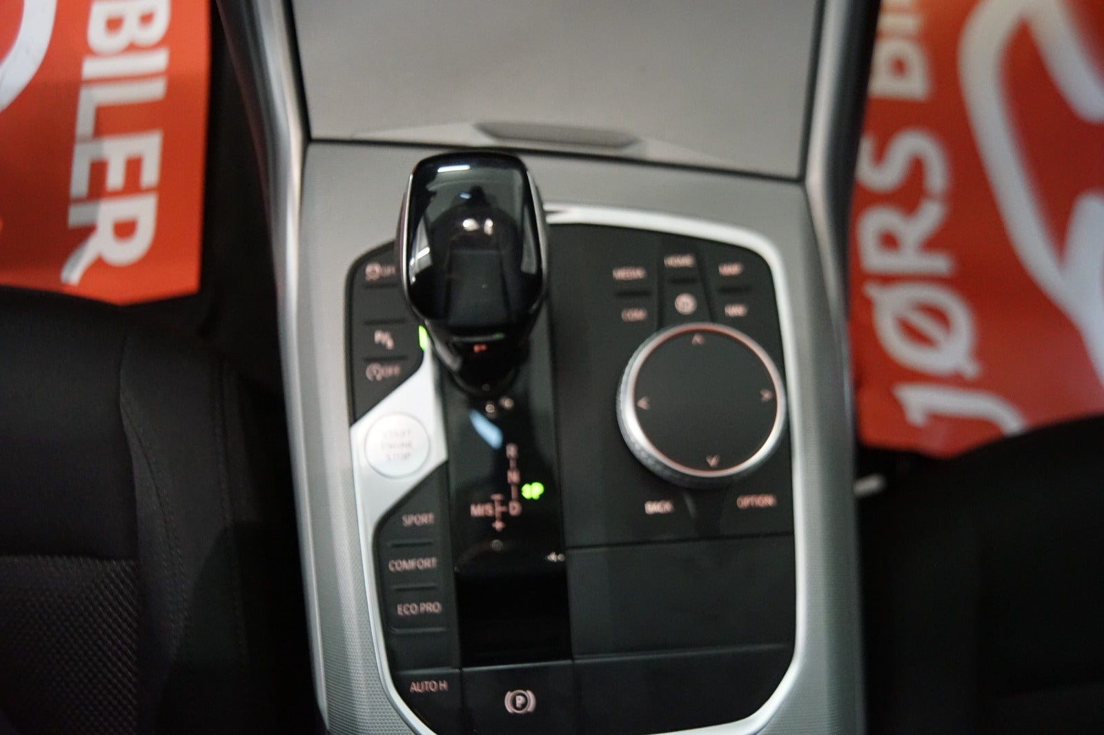 BMW 320d Connected aut.