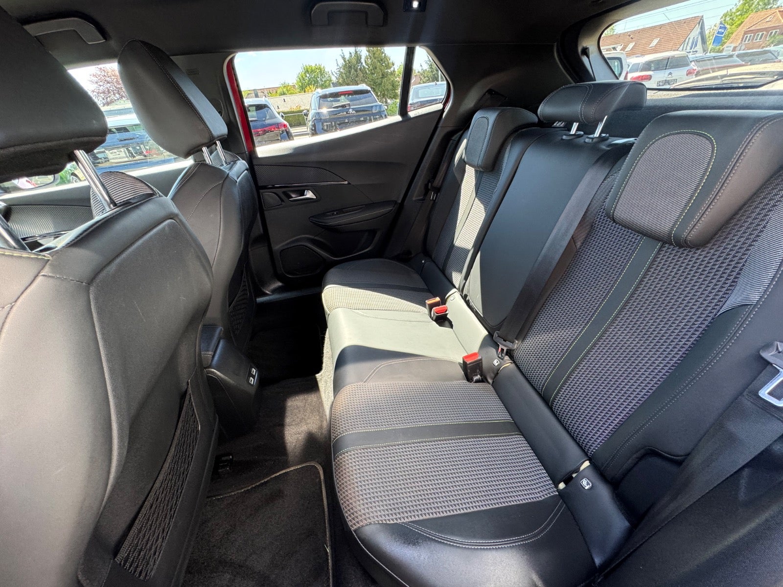 Billede af Peugeot e-2008 50 GT