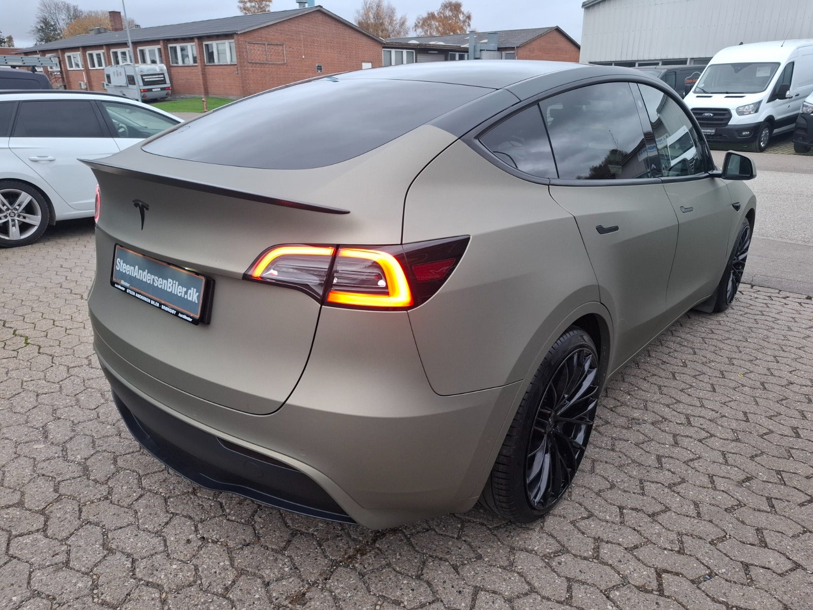 Tesla Model Y 2022