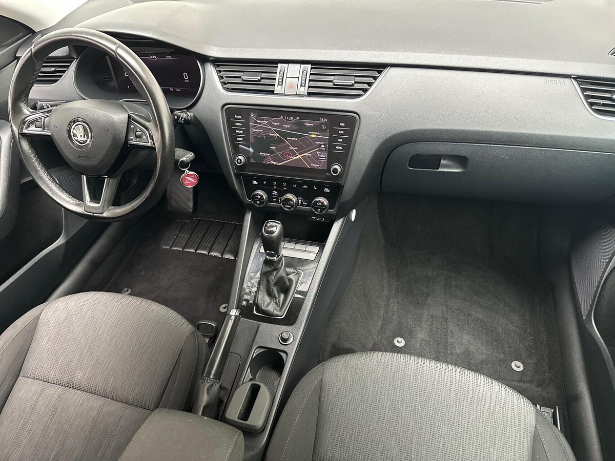 Skoda Octavia TDi 150 Business Line+ Dynamic Combi DSG billede 10