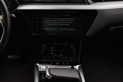 Audi e-tron S-line Sportback quattro