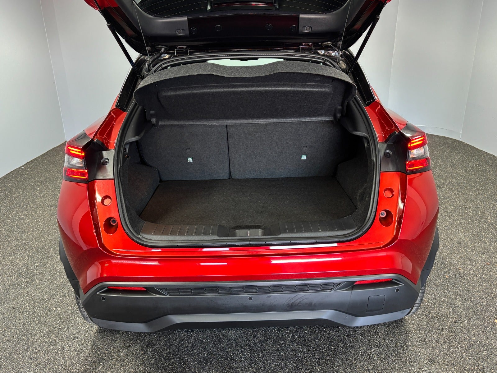 Billede af Nissan Juke 1,6 Hybrid Tekna aut.