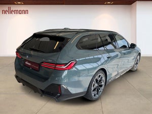 BMW i5 eDrive40 Touring Fully Charged