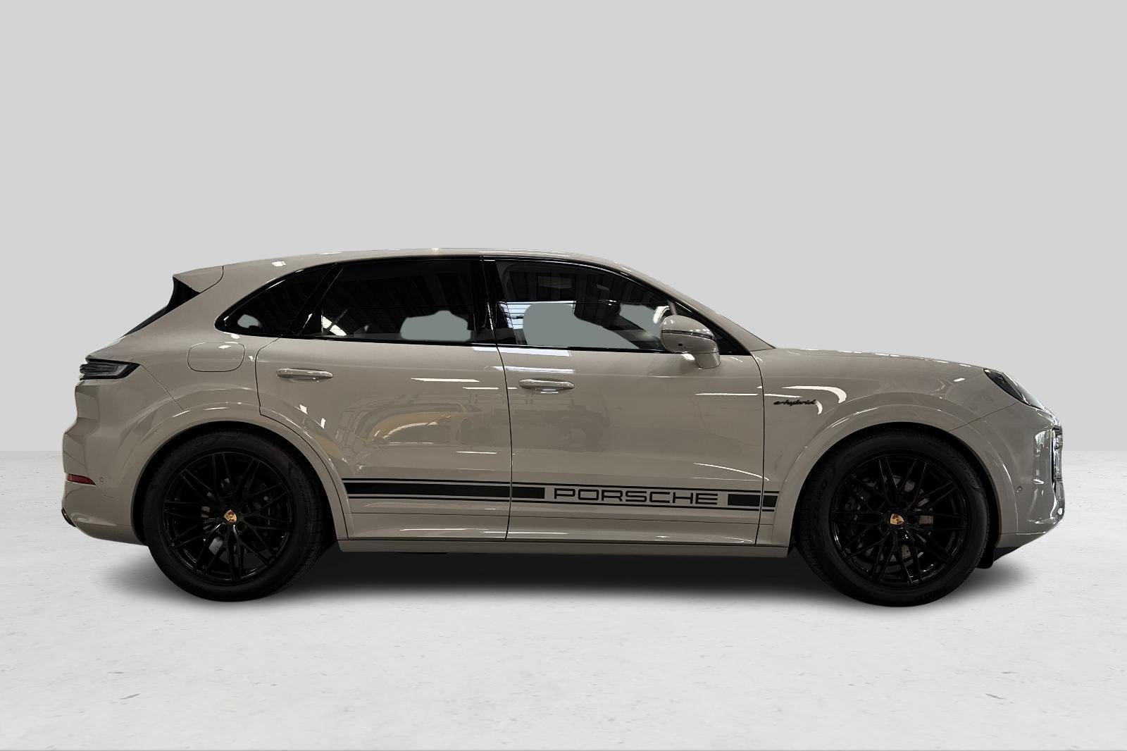 Porsche Cayenne 3,0 E-Hybrid Coupé Tiptr.