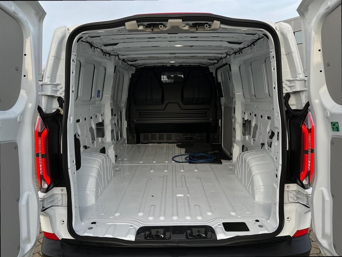 Ford E-Transit Custom 320L Trend billede 12