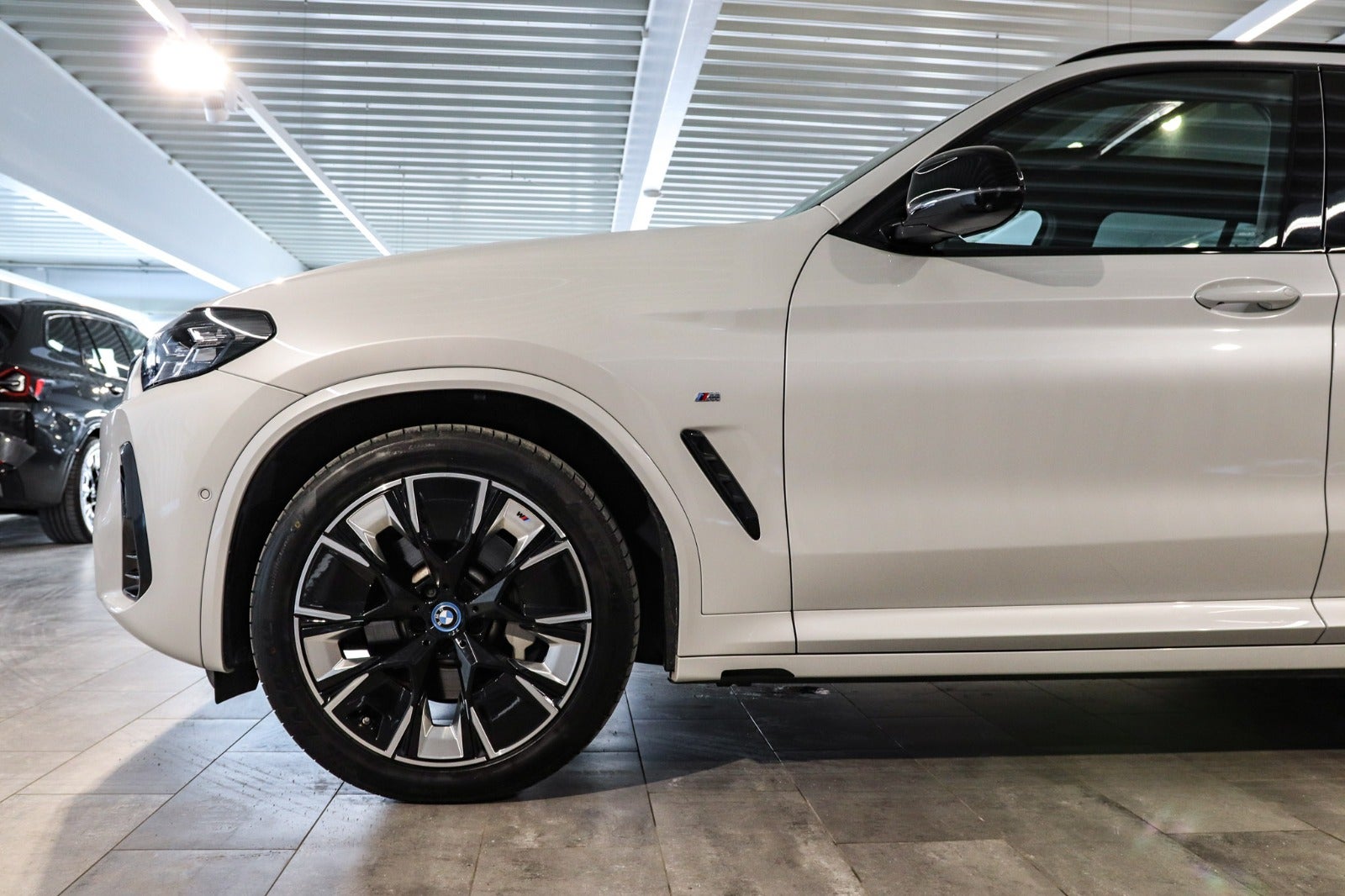 Billede af BMW iX3  Charged Plus M-Sport