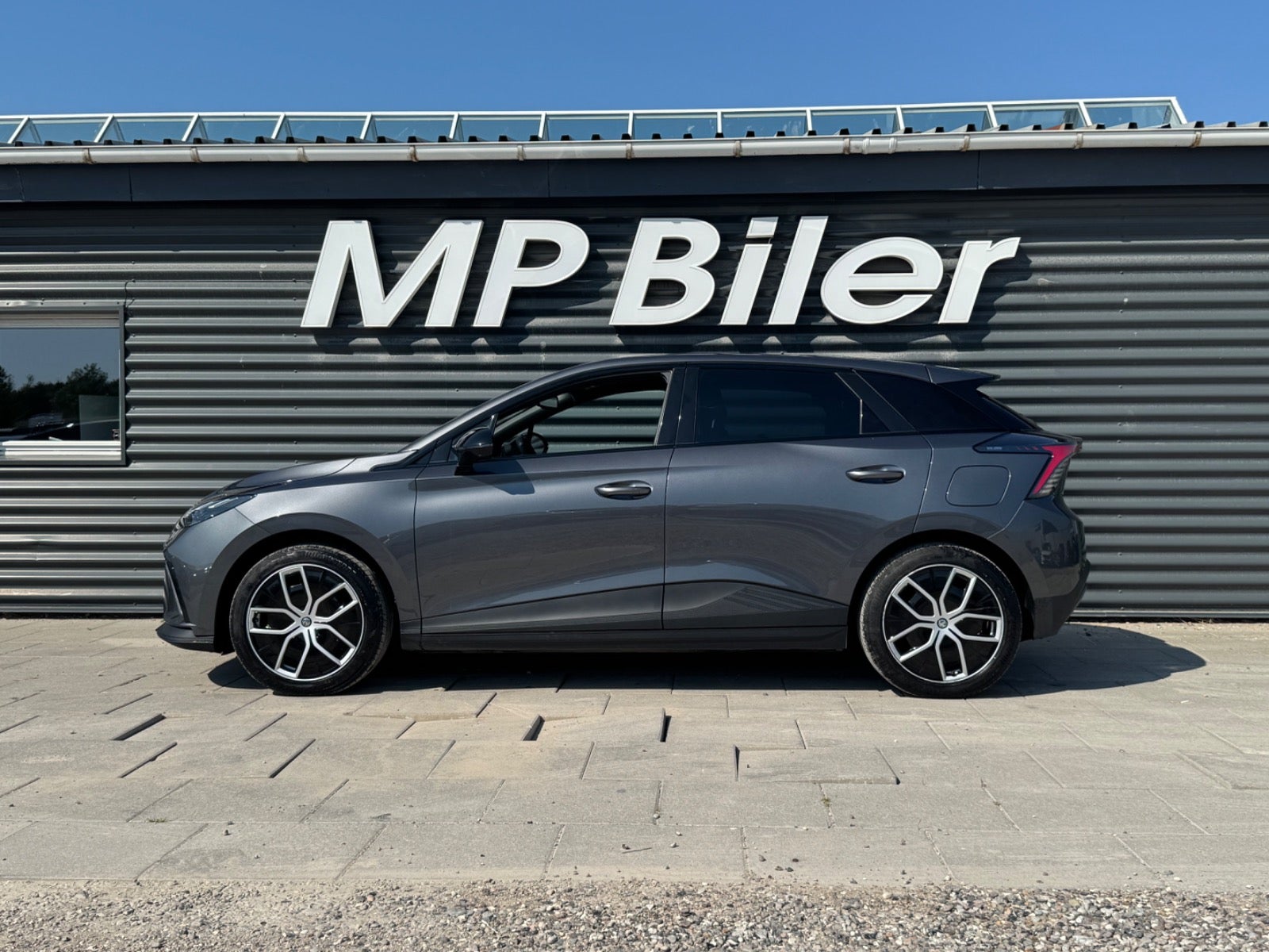 Billede af MG MG4 64 Luxury