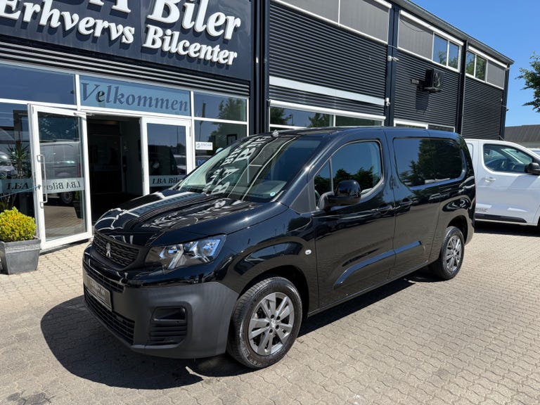 Peugeot Partner BlueHDi 100 L2V2 Ultimate Van